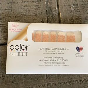 Color Street Coming up Rose Gold